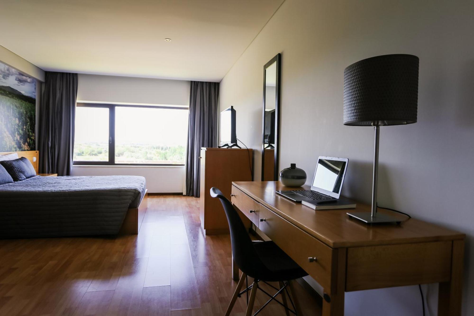 Burguezia Do Leitao Hotel Casal Comba Luaran gambar